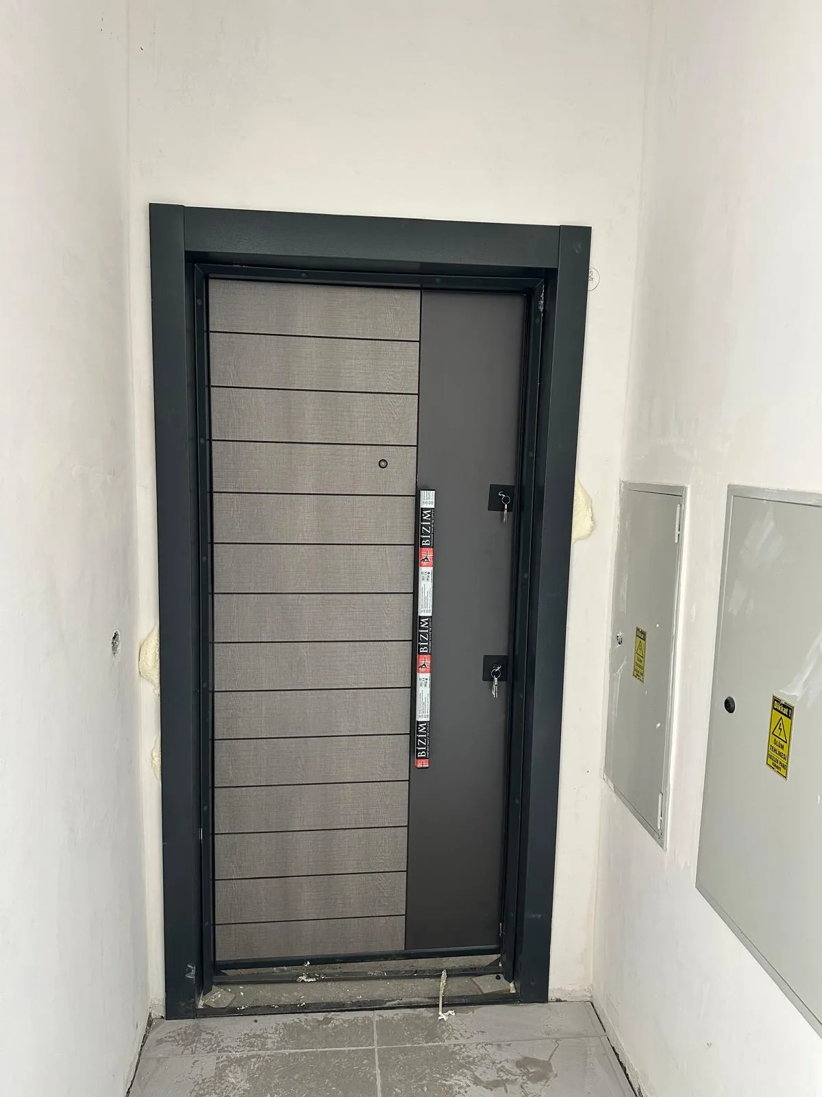 Lüks laminoks kapı modeli 44 — Çelik kapı