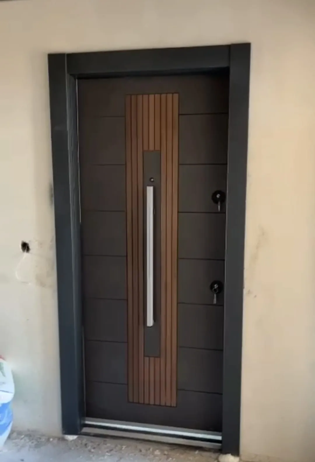 Lüks laminoks kapı modeli 45 — Çelik kapı